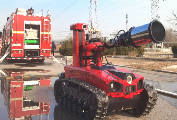 Explosion-Proof Oilfield Firefighting Robot for Hazardous Zones Взрывозащищенный нефтепромысловый пожарный робот для опасных зон